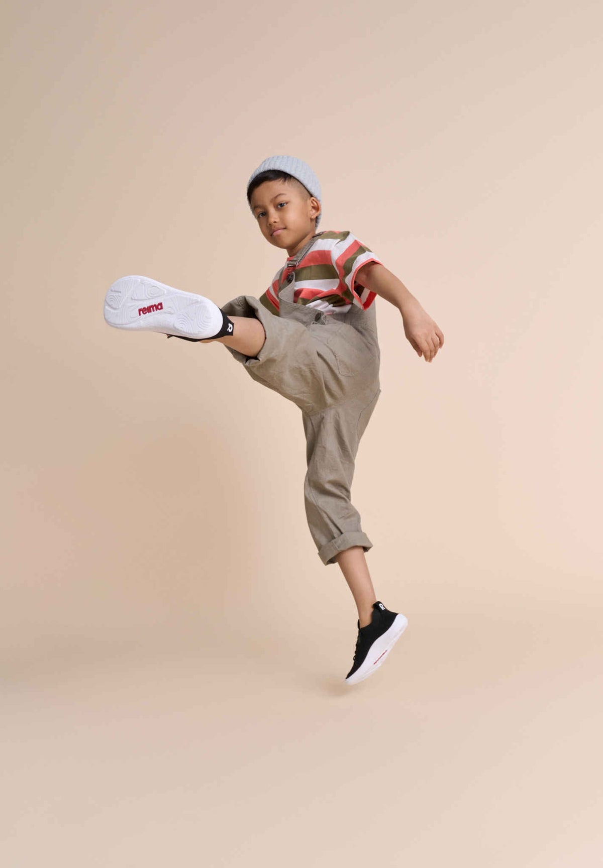 Chaussures pieds nus pour enfants Astelu